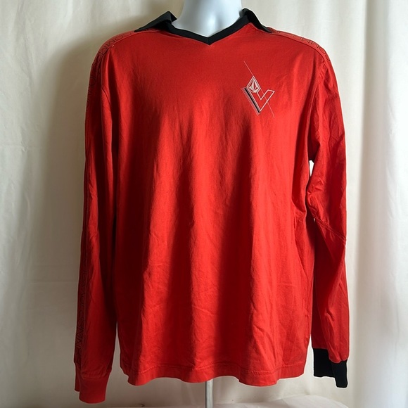 Volcom Men’s Size Large Red Long Sleeve Black Collar Cotton V Line Light  Shirt - Picture 1 of 11